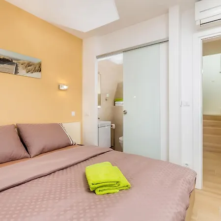 Ferienhaus Nika By Interhome Malinska