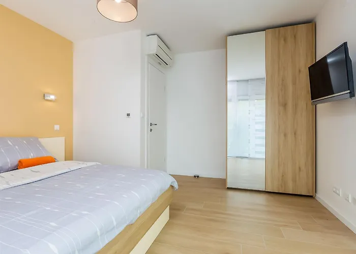 Prázdninový dům Nika By Interhome Malinska